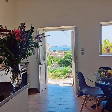 Corfu Sea View House - Live In Corfu Like A Local! アパート *